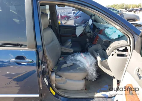 2004 Toyota Sienna Xle Limited z USA, uszkodzony, nr VIN 5TDBA22C34S010145